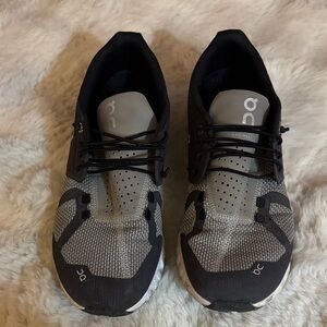On Running Men's Black and Gray Athletic Shoes